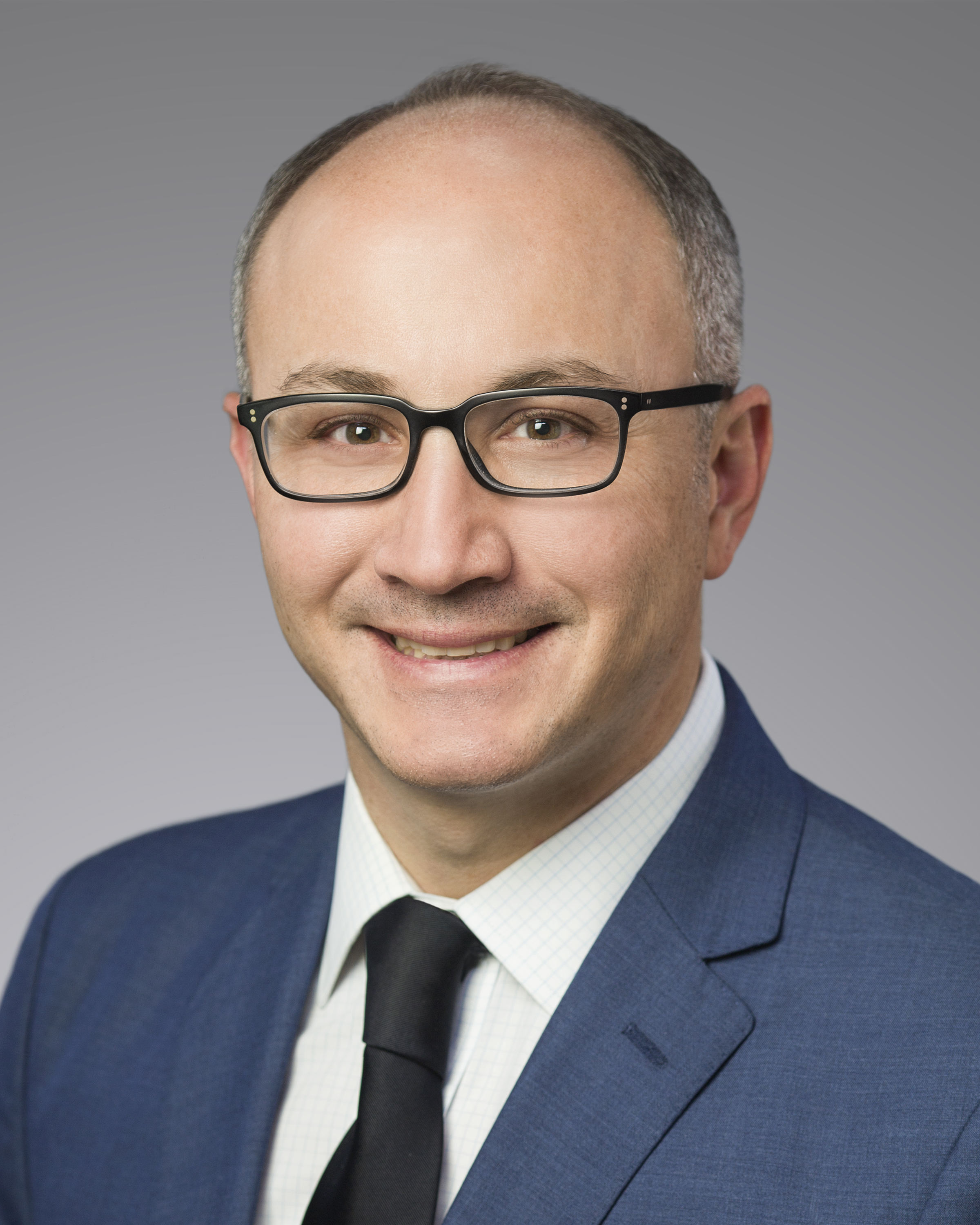 Manuel Buitrago Vives Headshot